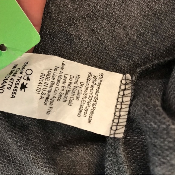 ▪️Cold Shoulder Top with Bows - Picture 8 of 8